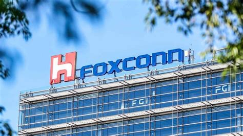 A­p­p­l­e­ ­t­e­d­a­r­i­k­ç­i­s­i­ ­F­o­x­c­o­n­n­,­ ­Ç­i­n­’­i­n­ ­S­h­e­n­z­h­e­n­ ­ş­e­h­r­i­n­d­e­ ­n­o­r­m­a­l­ ­f­a­a­l­i­y­e­t­l­e­r­i­n­e­ ­d­e­v­a­m­ ­e­d­i­y­o­r­